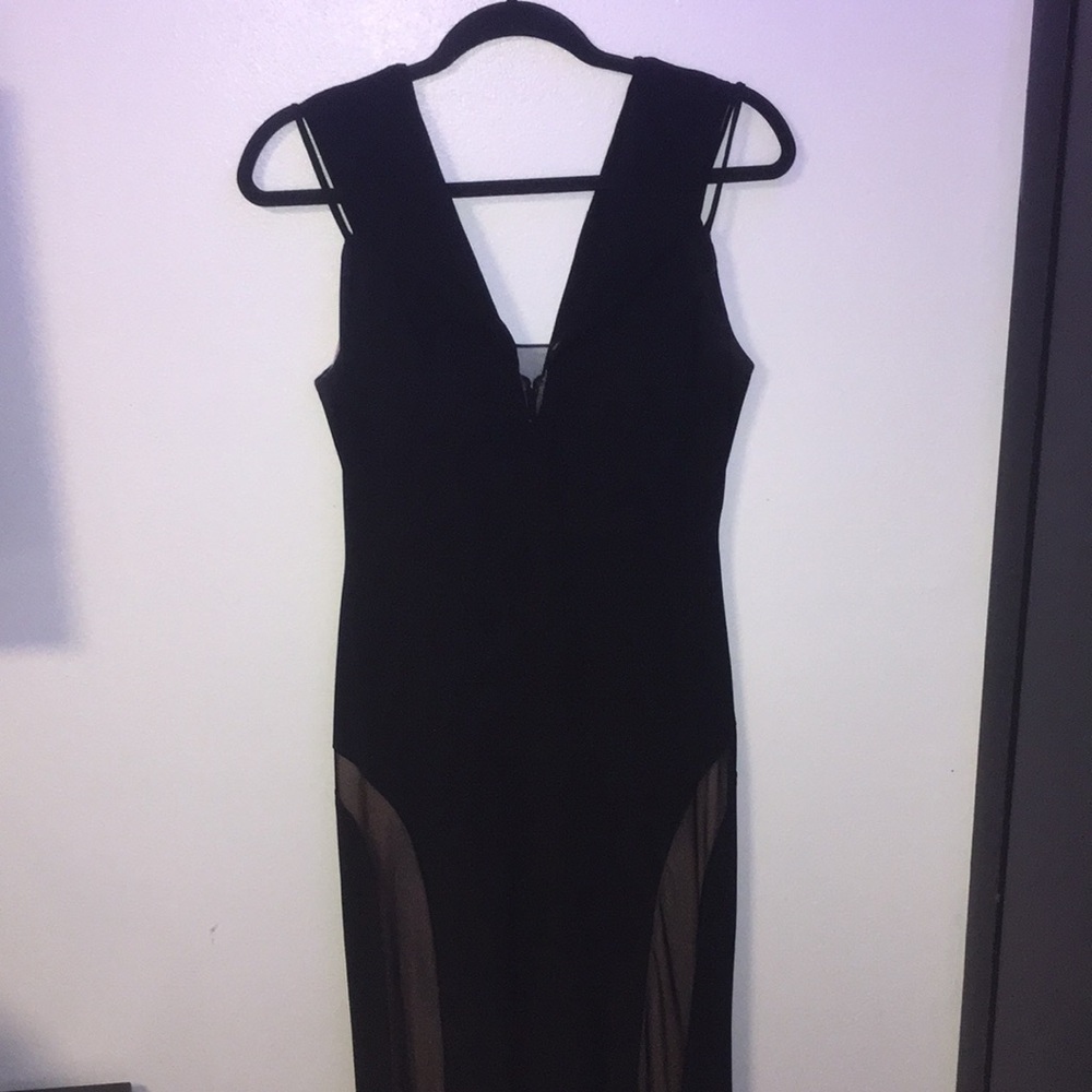 black prom dress